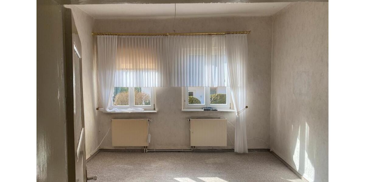 Doppelhaushälfte Bad Emstal - 6 Zimmer, 136 m&sup2;, 1.200&euro; | Angebot:24788878