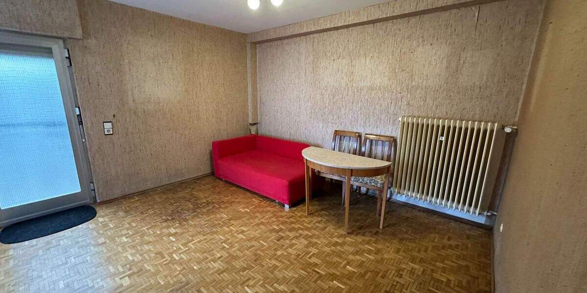 Einfamilienhaus Fritzlar - 6 Zimmer, 145 m&sup2;, 150.000&euro; | Angebot:25670489