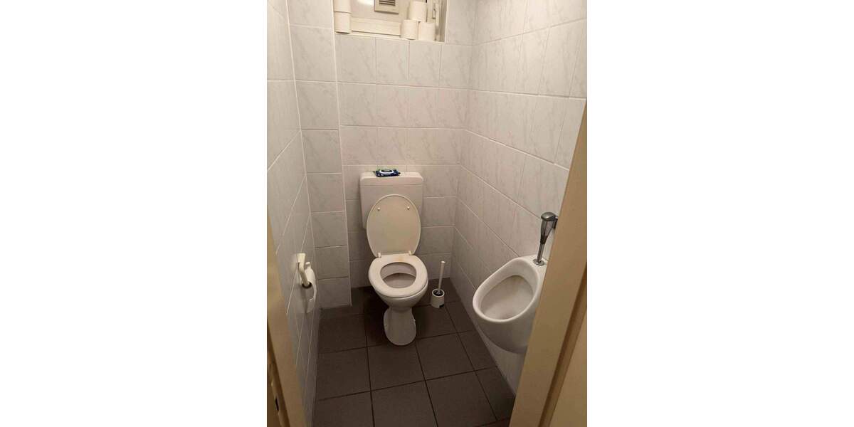 Laden - Büroflache mit Ausstellung oder Lagerfläche 4 zimmer