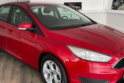 Ford Focus 122.090 km 6.900 € Baunatal 34225
