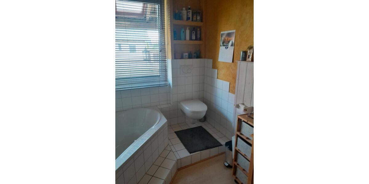 Doppelhaushälfte Lohfelden - 4 Zimmer, 120 m&sup2;, 305.000&euro; | Angebot:27454056