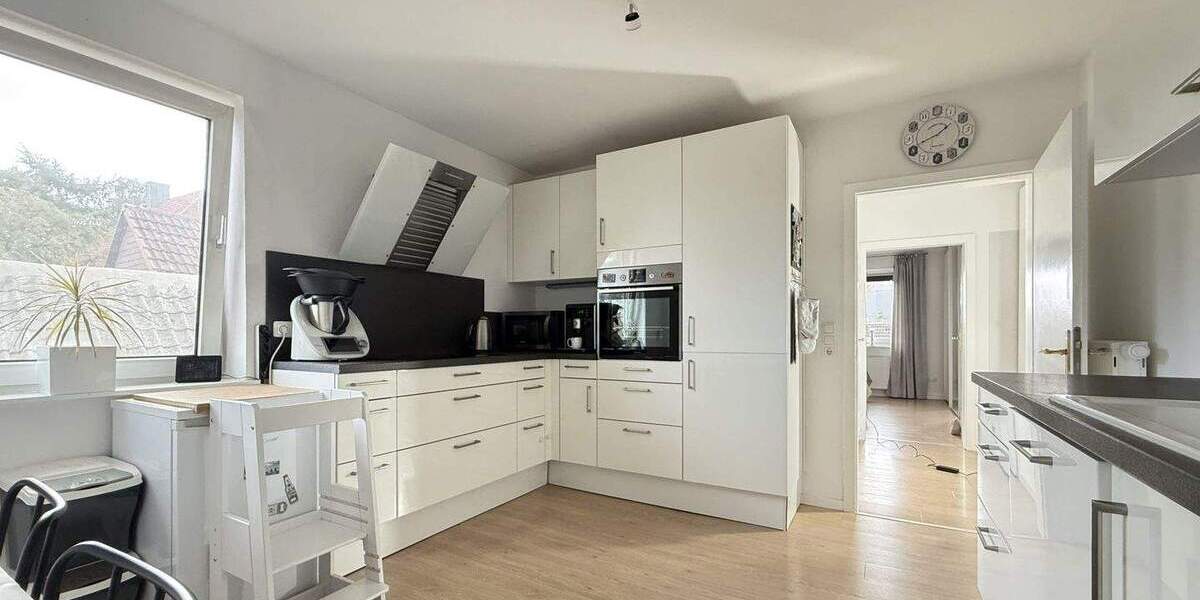 Mehrfamilienhaus, Wohnhaus Kassel Nordshausen - 9 Zimmer, 216 m&sup2;, 375.000&euro; | Angebot:24709481