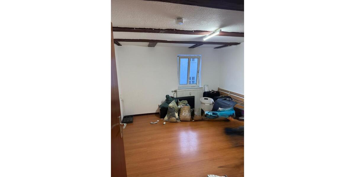 Etagenwohnung Grebenstein - 3 Zimmer, 70 m&sup2;, 630&euro; | Angebot:25873655