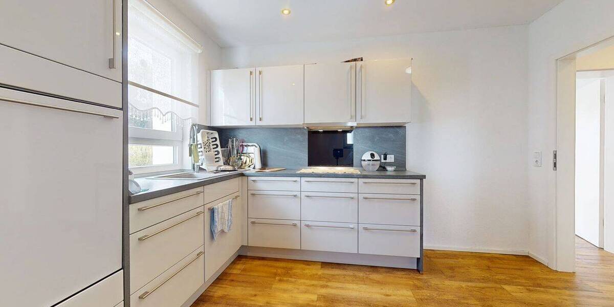 Mehrfamilienhaus, Wohnhaus Gudensberg - 9 Zimmer, 247 m&sup2;, 489.000&euro; | Angebot:26344632