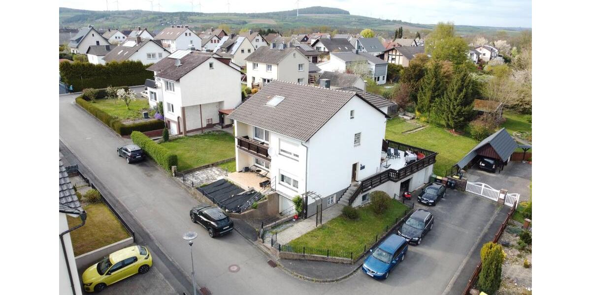 Erdgeschoßwohnung Hofgeismar - 4 Zimmer, 130 m&sup2;, 1.050&euro; | Angebot:26634020
