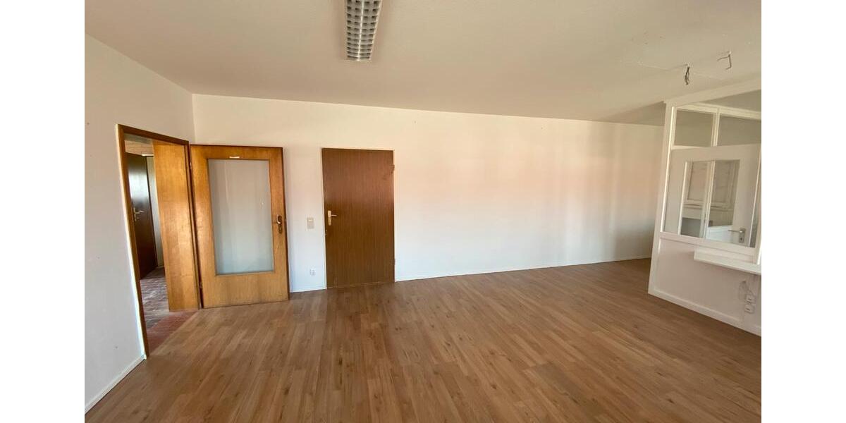 Gewerbeimmobilie in Volkmarsen zimmer
