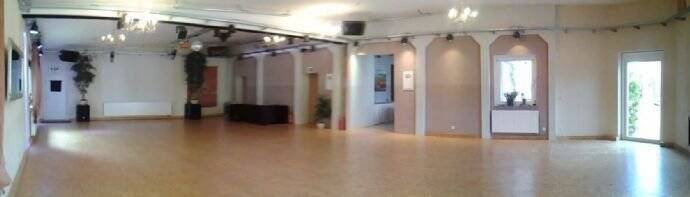  Wohn- Geschäftshaus, barrierefrei mit vielfältigen Nutzungsmöglichkeiten - Lage: - nördlich von Kassel - 1 zimmer