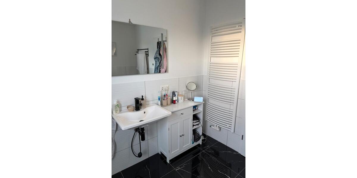 Erdgeschoßwohnung Fritzlar - 4 Zimmer, 128 m&sup2;, 1.180&euro; | Angebot:24690232