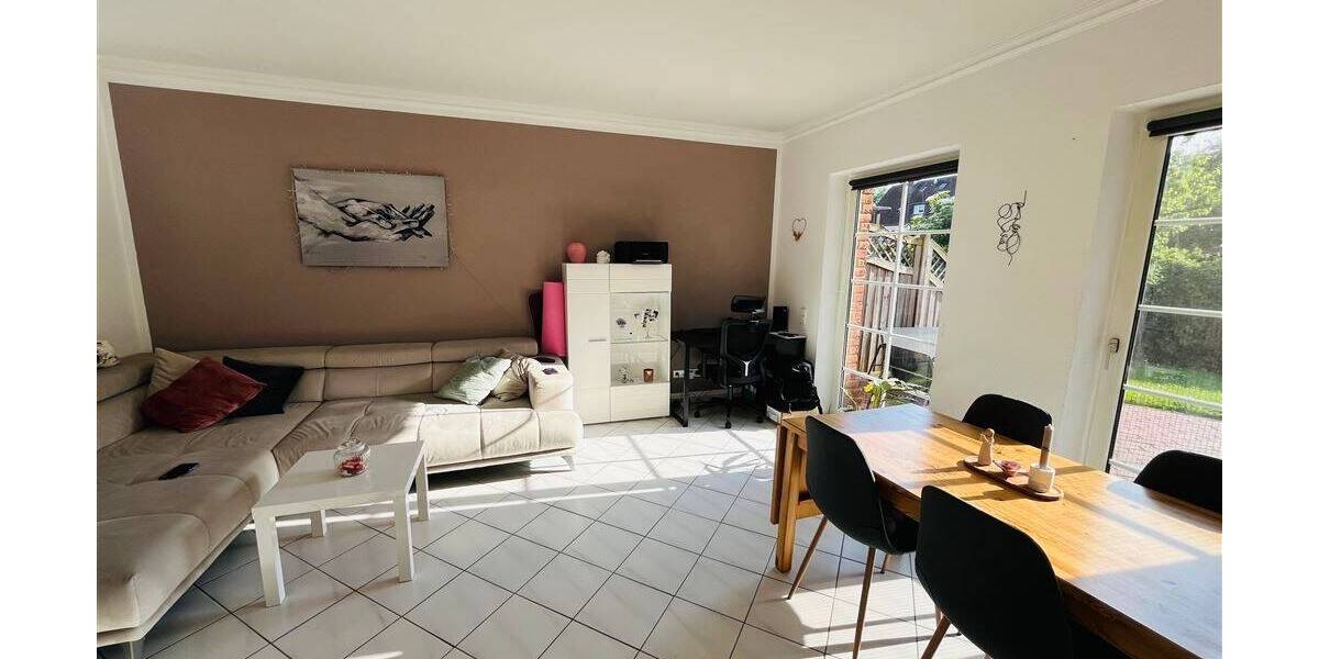 Etagenwohnung Kassel Kirchditmold - 2 Zimmer, 72 m&sup2;, 690&euro; | Angebot:26343669