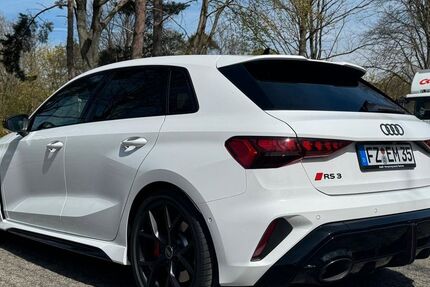 Audi RS3 9.970 km 59.890 &euro; Baunatal 34225