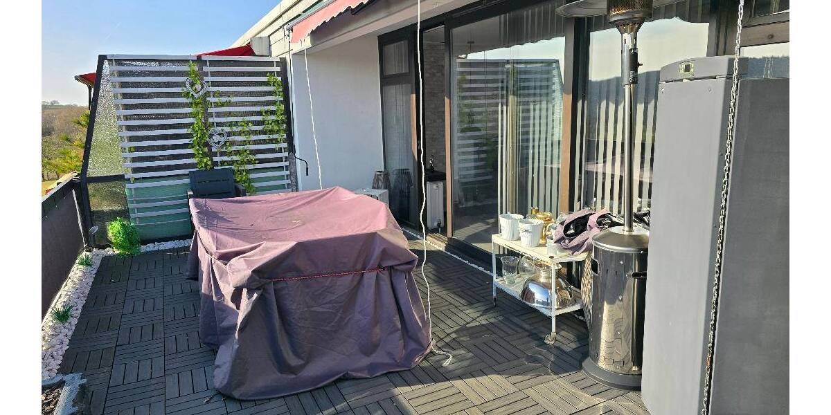 Penthousewohnung in Panoramalage am Waldrand von Nordhessen in Nieste 4 zimmer