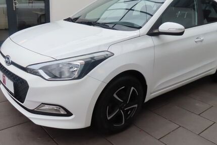 Hyundai i20 68.805 km 8.985 € Kassel 34123