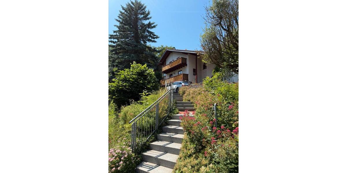Einfamilienhaus Felsberg - 5 Zimmer, 236 m&sup2;, 350.000&euro; | Angebot:26960077