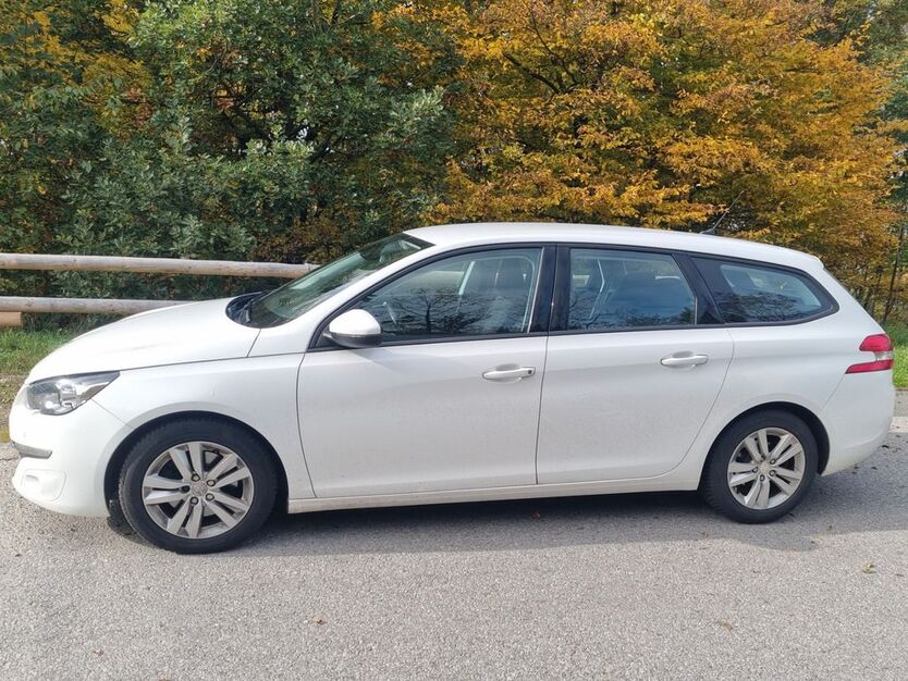 Peugeot 308 151.000 km 8.500 € Immenhausen 34376
