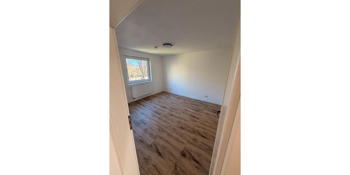 Etagenwohnung Kassel Philippinenhof-Warteberg - 3 Zimmer, 70 m&sup2;, 199.000&euro; | Angebot:26638961