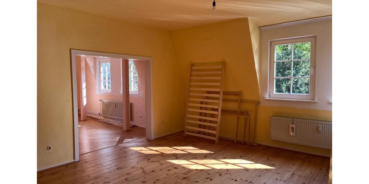 Etagenwohnung Kassel Harleshausen - 6 Zimmer, 113 m&sup2;, 1.100&euro; | Angebot:26194627