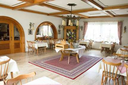 Büro in Breuna 2.700 € 24 m² zimmer