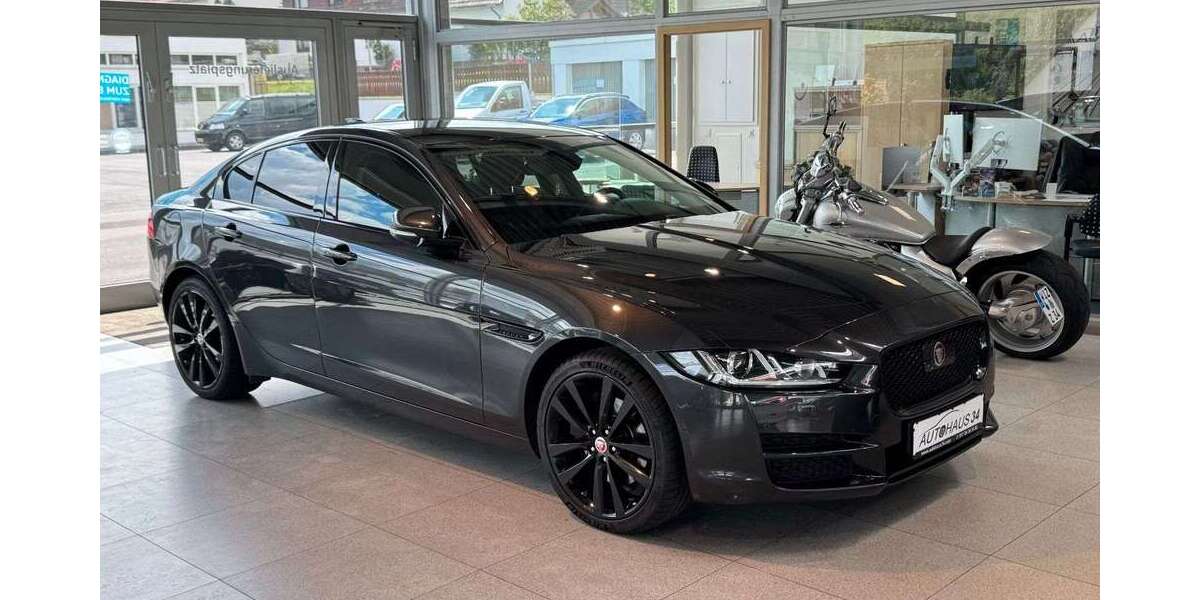 Jaguar XE 161.000 km 14.750 &euro; Hessisch Lichtenau 37235