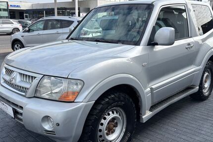 Mitsubishi Pajero 287.000 km 3.900 &euro; Kassel 34123