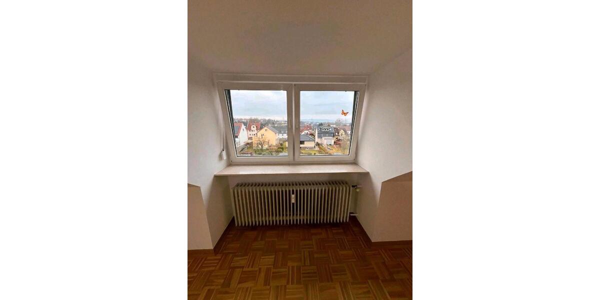 Dachgeschoßwohnung Lohfelden - 2.5 Zimmer, 80 m&sup2;, 850&euro; | Angebot:26413060