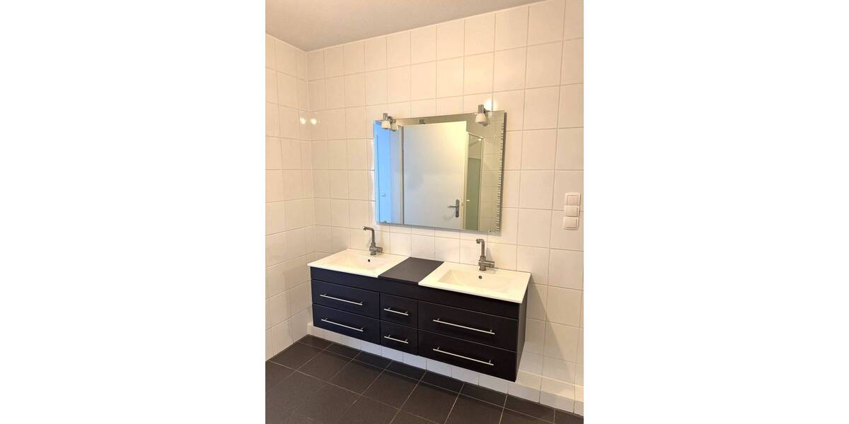 Etagenwohnung Kassel Bad Wilhelmshöhe - 2 Zimmer, 74 m&sup2;, 260.000&euro; | Angebot:26554624