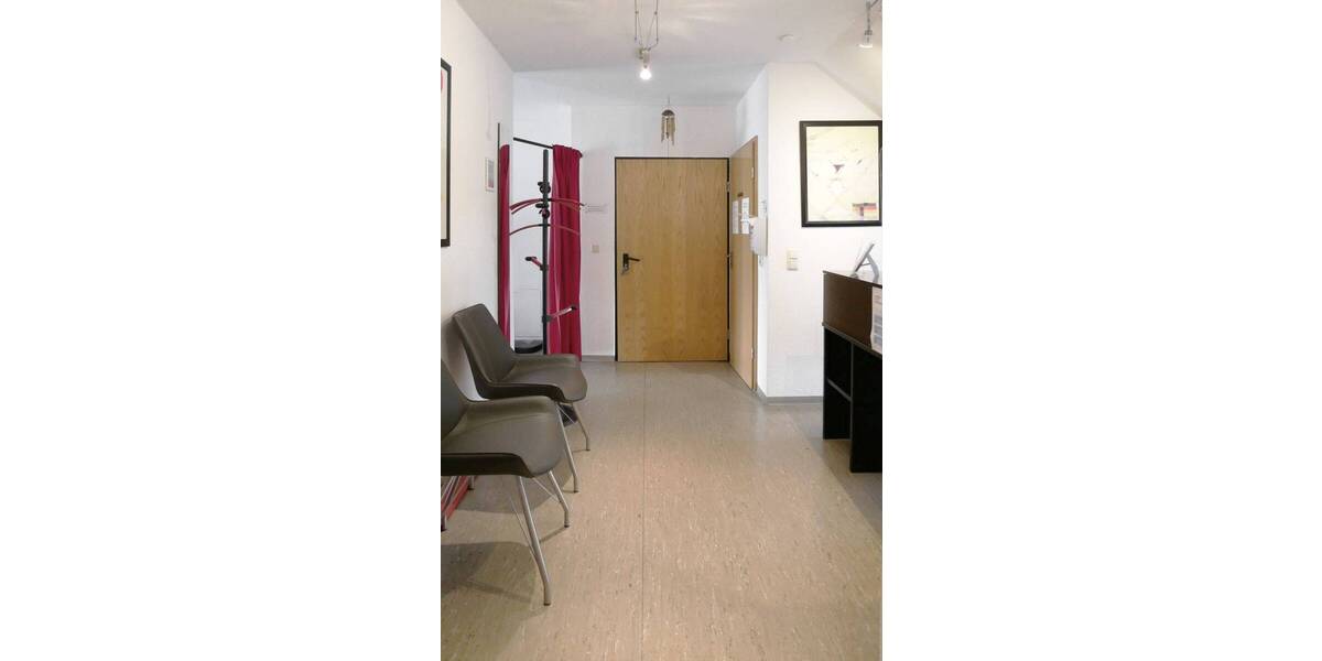 Gewerbeobjekt Kaufungen Niederkaufungen - 3 Zimmer, 111 m&sup2;, 250.000&euro; | Angebot:23947791