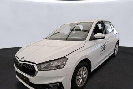 Skoda Fabia 13.721 km 14.833 &euro; Kassel 34123