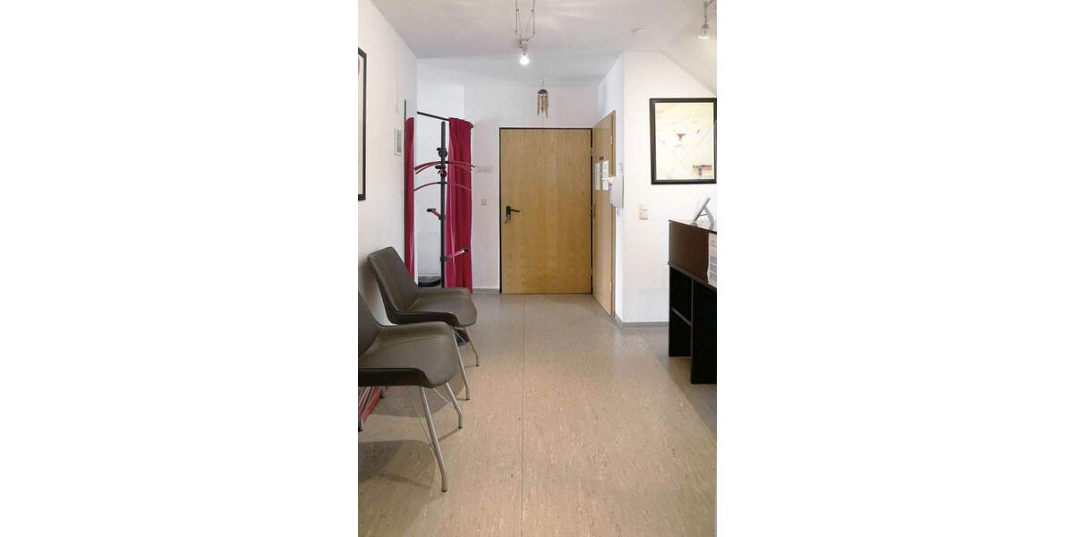 Etagenwohnung Kaufungen Niederkaufungen - 3 Zimmer, 111 m&sup2;, 225.000&euro; | Angebot:26117772