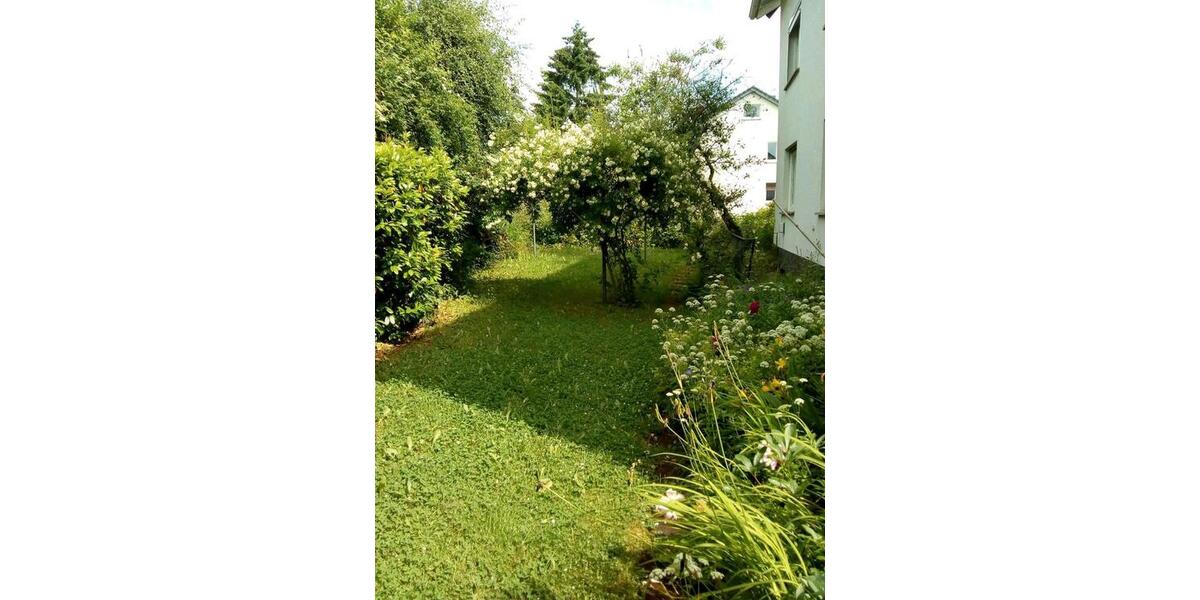 Einfamilienhaus Kassel Kirchditmold - 7 Zimmer, 197 m&sup2;, 599.000&euro; | Angebot:24967274