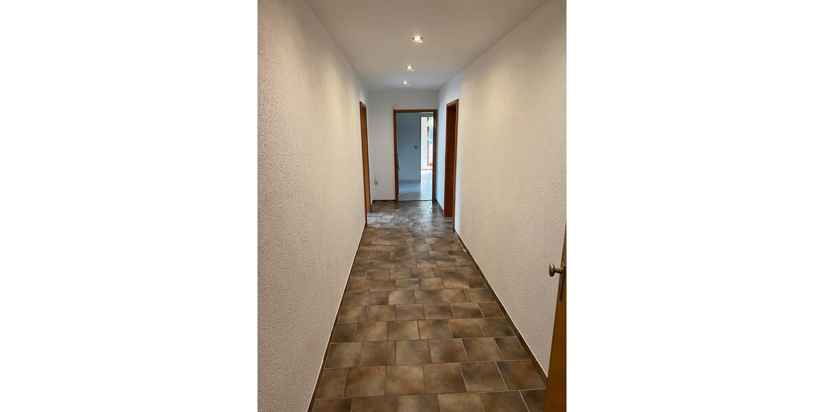 Mehrfamilienhaus, Wohnhaus Edermünde - 7 Zimmer, 196 m&sup2;, 449.500&euro; | Angebot:26879310