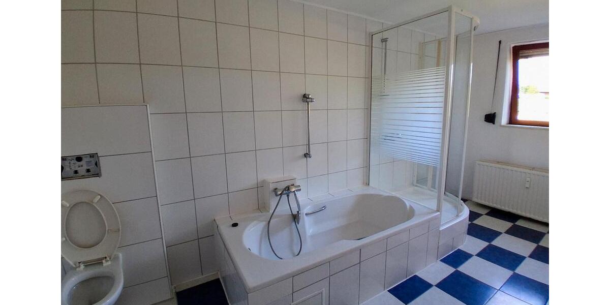 Mehrfamilienhaus, Wohnhaus Kassel Fasanenhof - 410.000&euro; | Angebot:26728925