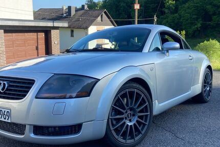 Audi TT 280.000 km 5.600 &euro; Hessisch Lichtenau 37235