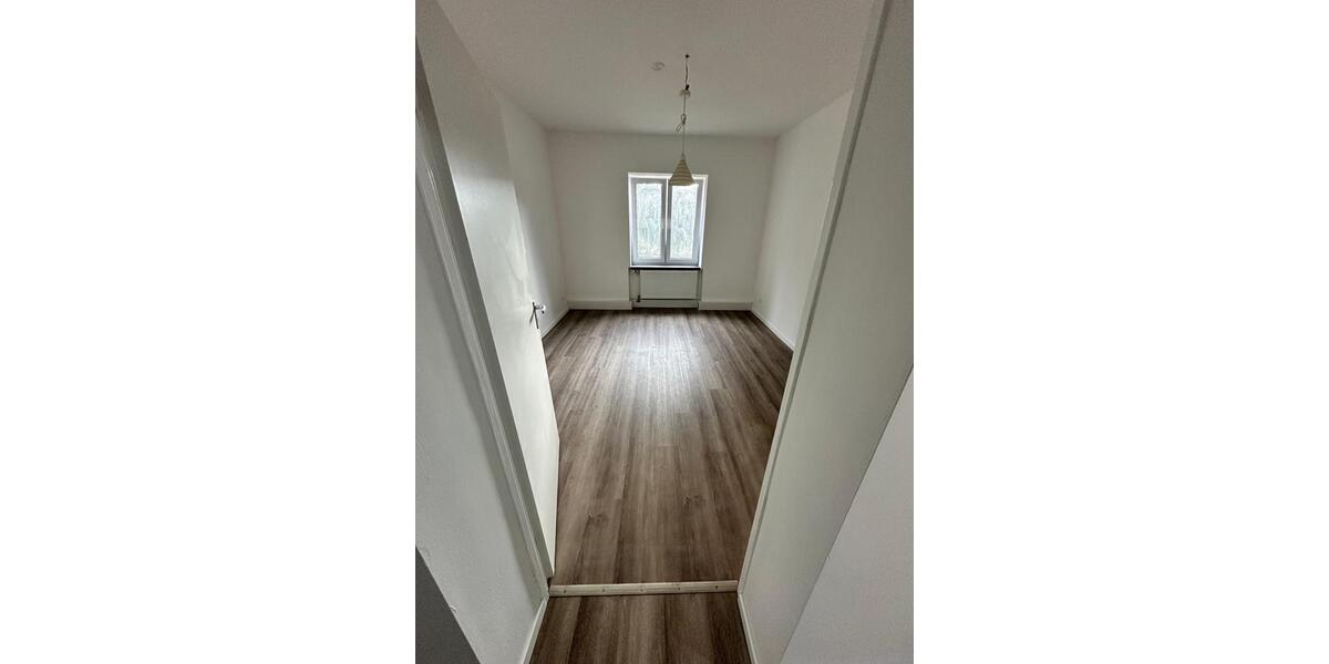 Erdgeschoßwohnung Kassel Philippinenhof-Warteberg - 3 Zimmer, 85 m&sup2;, 950&euro; | Angebot:25082759