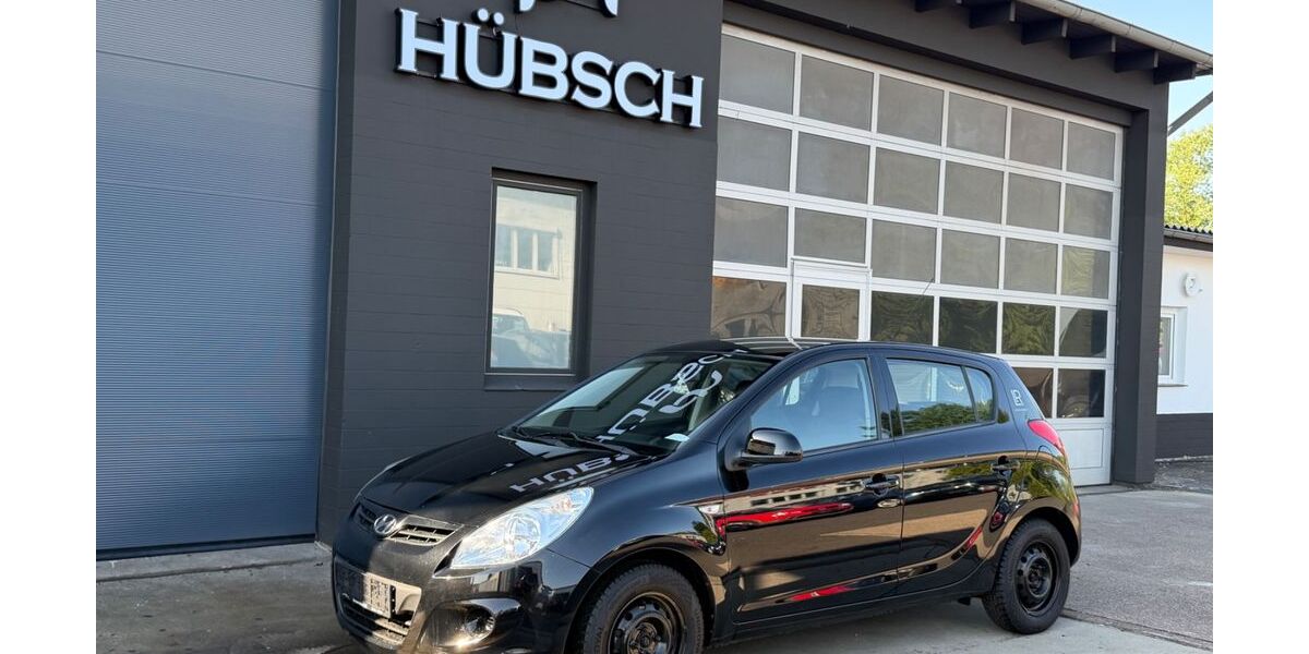Hyundai i20 150.000 km 2.500 &euro; Kassel 34123