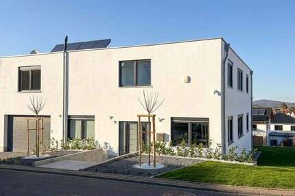 Exklusives Wohnen am Weltkulturerbe: Neuwertiges Einfamilienhaus bei Kassel 6 zimmer