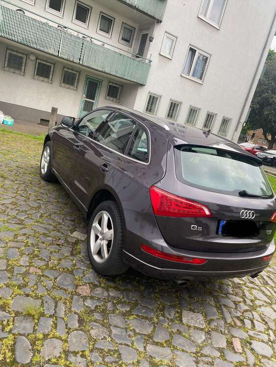Audi Q5 114.000 km 10.900 € Kassel 34125