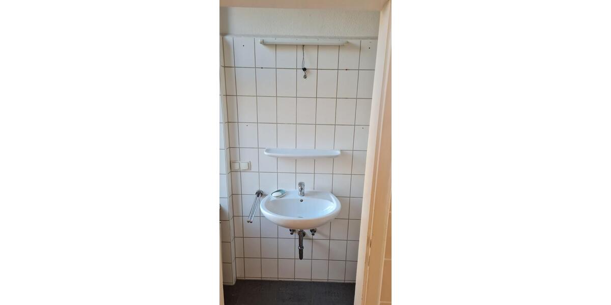 Etagenwohnung Kassel Südstadt - 4 Zimmer, 80 m&sup2;, 730&euro; | Angebot:24535355