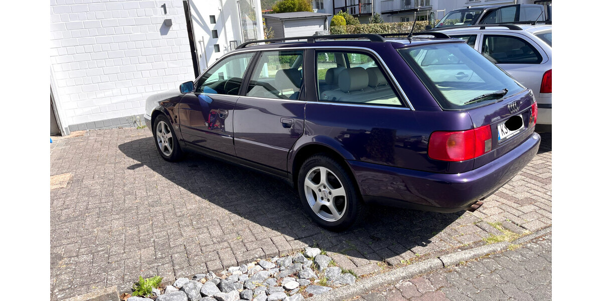 Audi A6 Avant 310.000 km 2.900 € Baunatal 34225