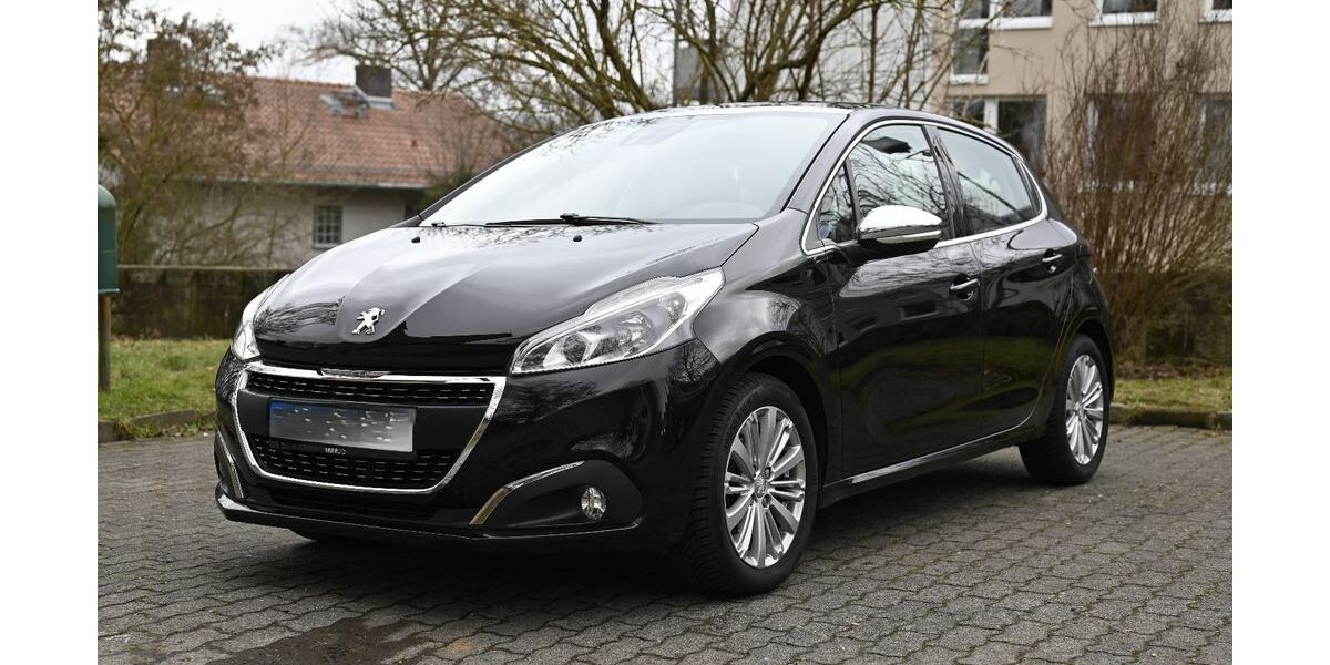 Peugeot 208 43.936 km 7.690 &euro; Kassel 34125