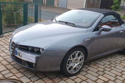 Alfa Romeo Spider 131.000 km 13.500 € Borgentreich-Borgholz 34434