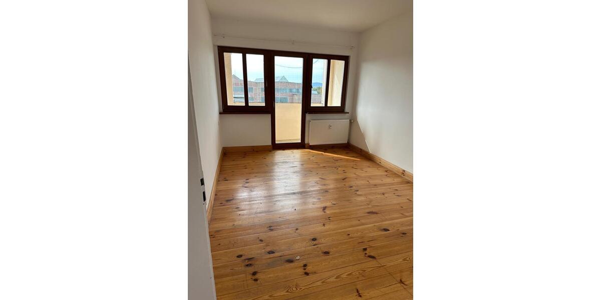 Etagenwohnung Kassel Bettenhausen - 3 Zimmer, 67 m&sup2;, 790&euro; | Angebot:25123919