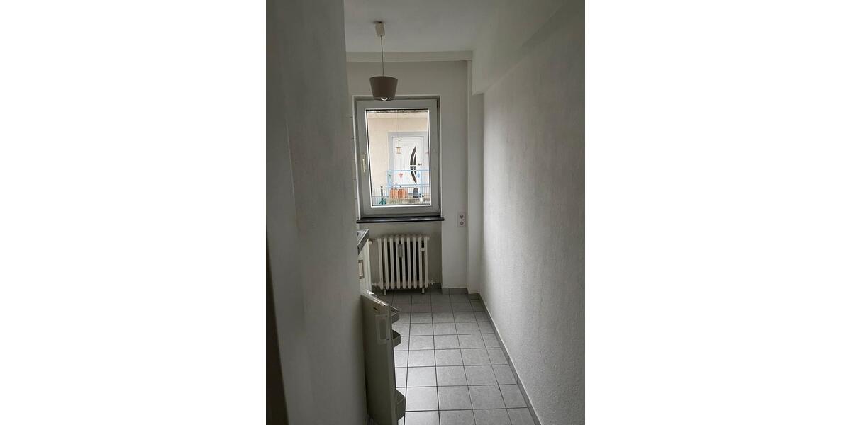 Etagenwohnung Kassel Südstadt - 1 Zimmer, 22 m&sup2;, 230&euro; | Angebot:26544358