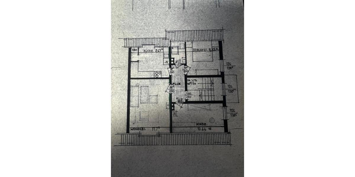 Helle 3 Zimmer Dachgeschosswohnung in Kassel- Bettenhausen 3 zimmer