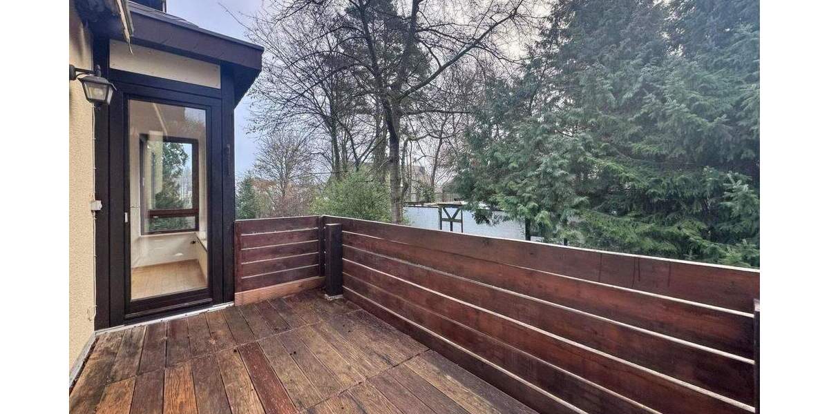 Lebensqualität pur: gepflegte 4-Zimmer-Wohnung mit Balkon in Bergparknähe 4 zimmer