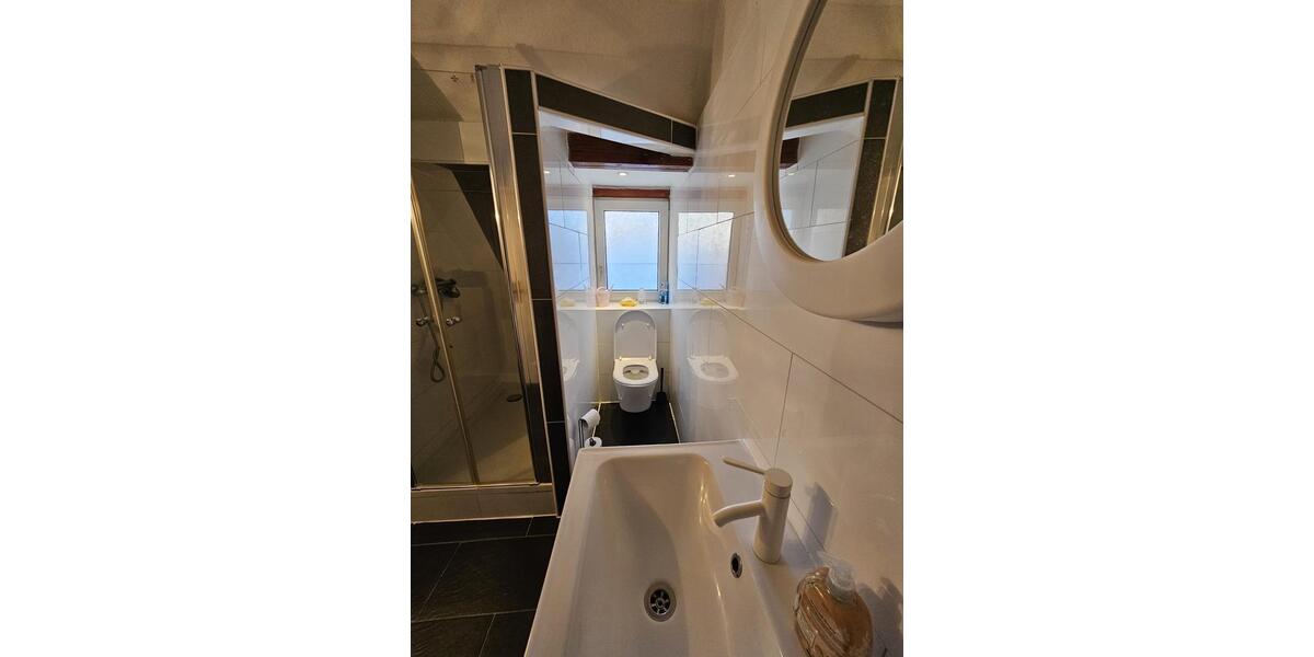 Provisionsfreies Mehrfamilienhaus in Oberzwehren 2-3 Wohnungen 7 zimmer