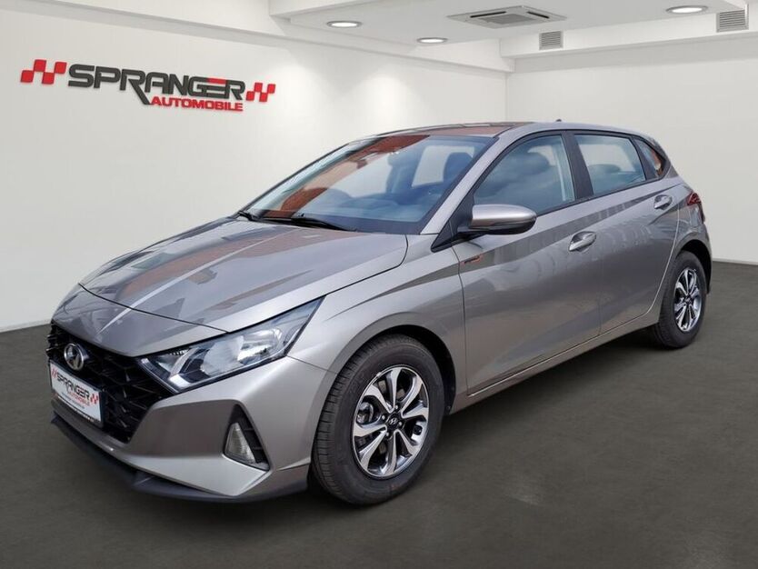 i20