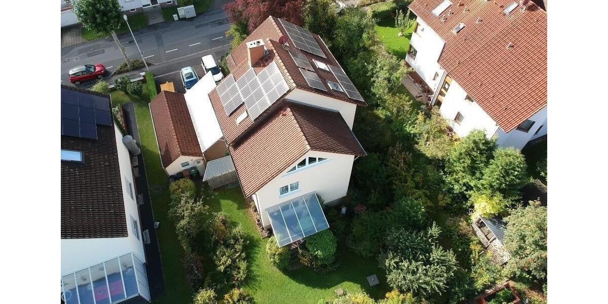 Einfamilienhaus Baunatal - 8 Zimmer, 231 m&sup2;, 689.000&euro; | Angebot:26474702