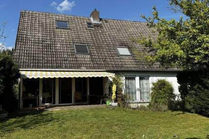 Haus Kassel Kirchditmold - 1 Zimmer, 225 m&sup2;, 398.000&euro; | Angebot:25835787