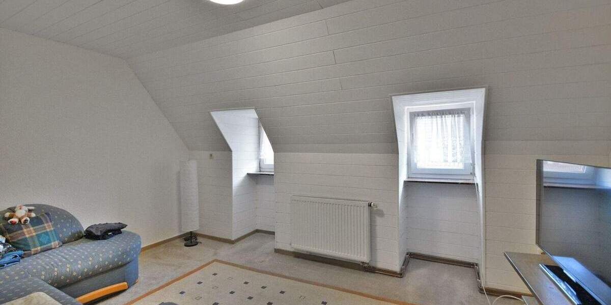 Doppelhaushälfte Kassel / Bettenhausen Bettenhausen - 5 Zimmer, 127 m&sup2;, 250.000&euro; | Angebot:25399888