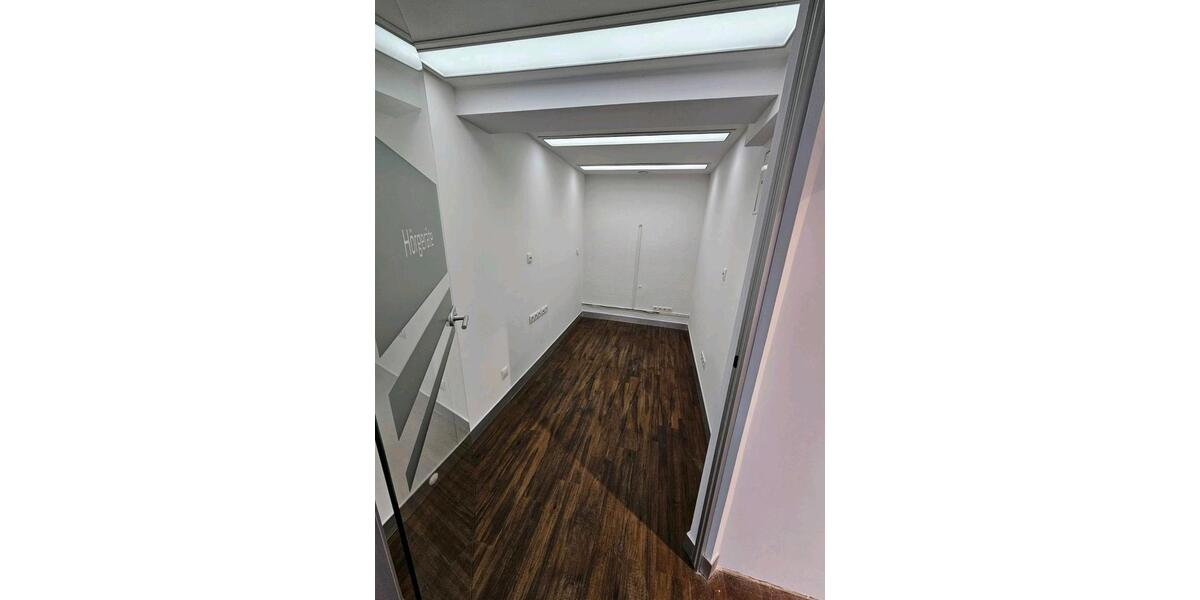 Vielseitig nutzbare Gewerbefläche in Fußgängerzone von Kassel ! zimmer